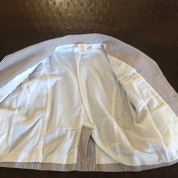 Gymboree seersucker jacket - Picture 3 of 6